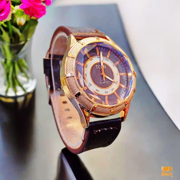 TOMI Round Dial Watch ⌚