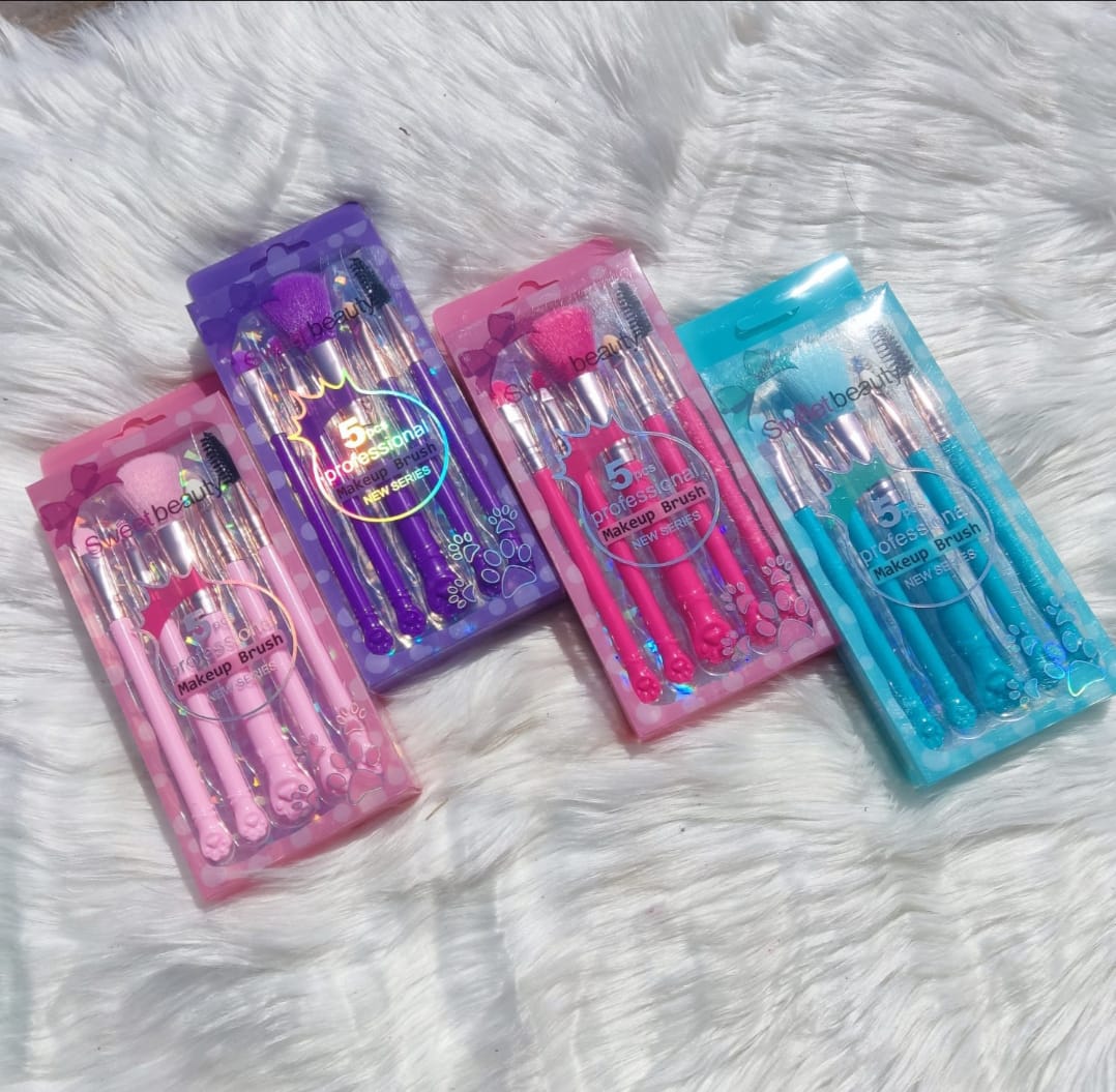 SWEET BEAUTY 01 Packet Makeup Brush 5 in 1 04 Colors Available